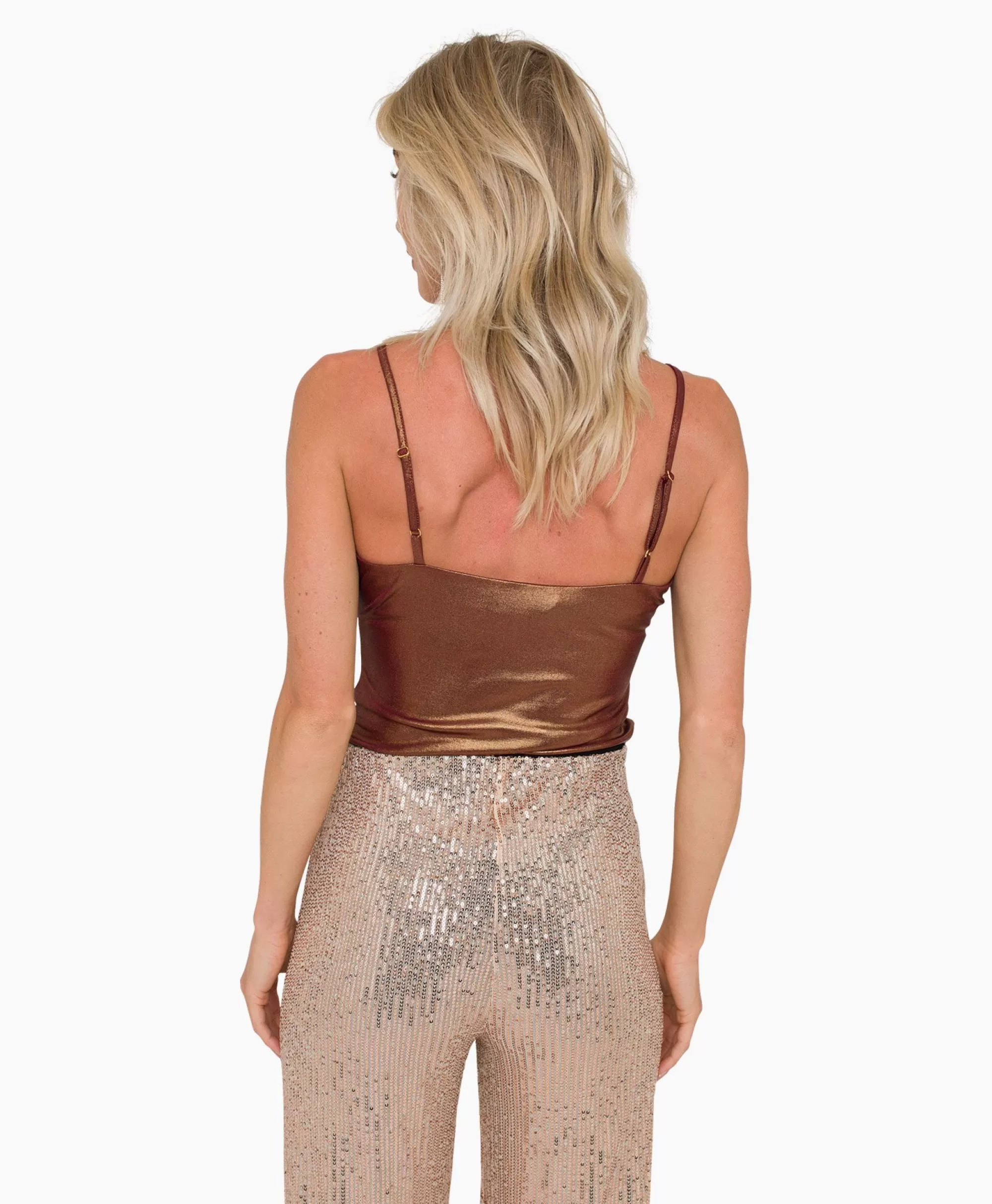 Maglietta Essential Anna Van Toor con Rifiniture Bronzo - Mod. A04 Design Minimalista per Stagione Estiva