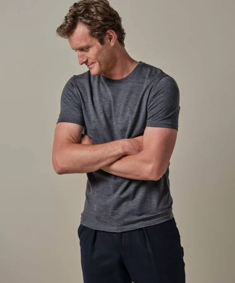 Profuomo Uomo - Maglietta Elegante in Pura Lana Merino Antracite | Comfort Premium - Tessuto Morbido e Traspirante | Collezione Essentials