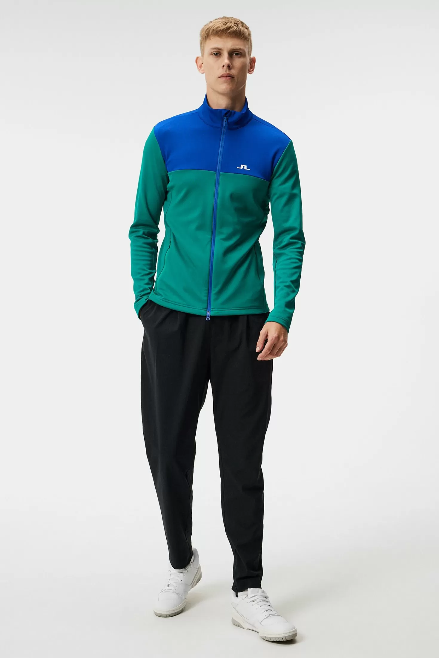 Maglione Mid-Layer Banks - J.Lindeberg Premium  
Conforto e stile senza tempo per tutto il giorno