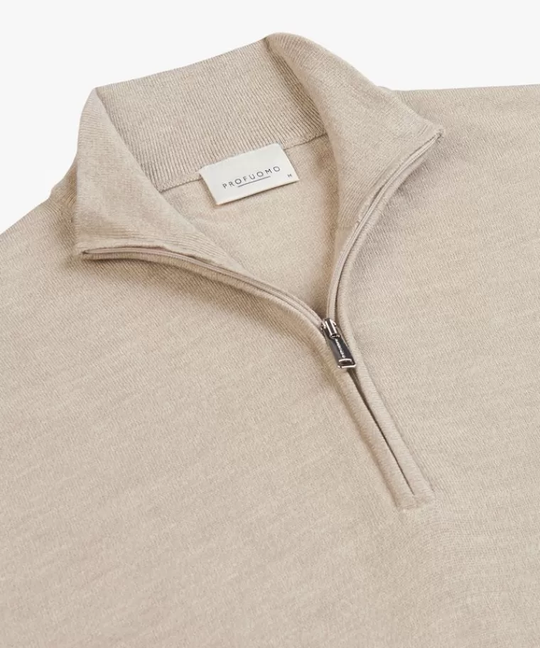 Maglione in lana merino Profuomo con zip parziale - Tonalità cammello per look autunnale 

（：