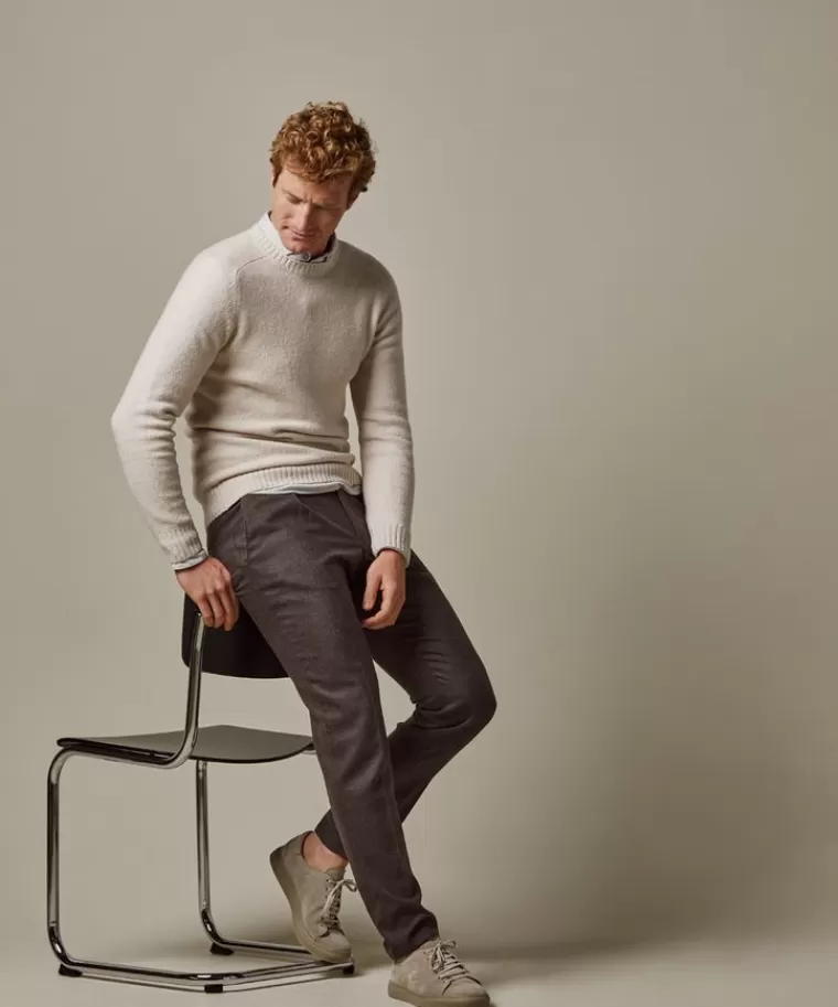 Pantalone Slim Fit Uomo in Flanella di Lana e Sportcord - Tonalità Marrone Scuro, Confortevole ed Elegante per Look Casual