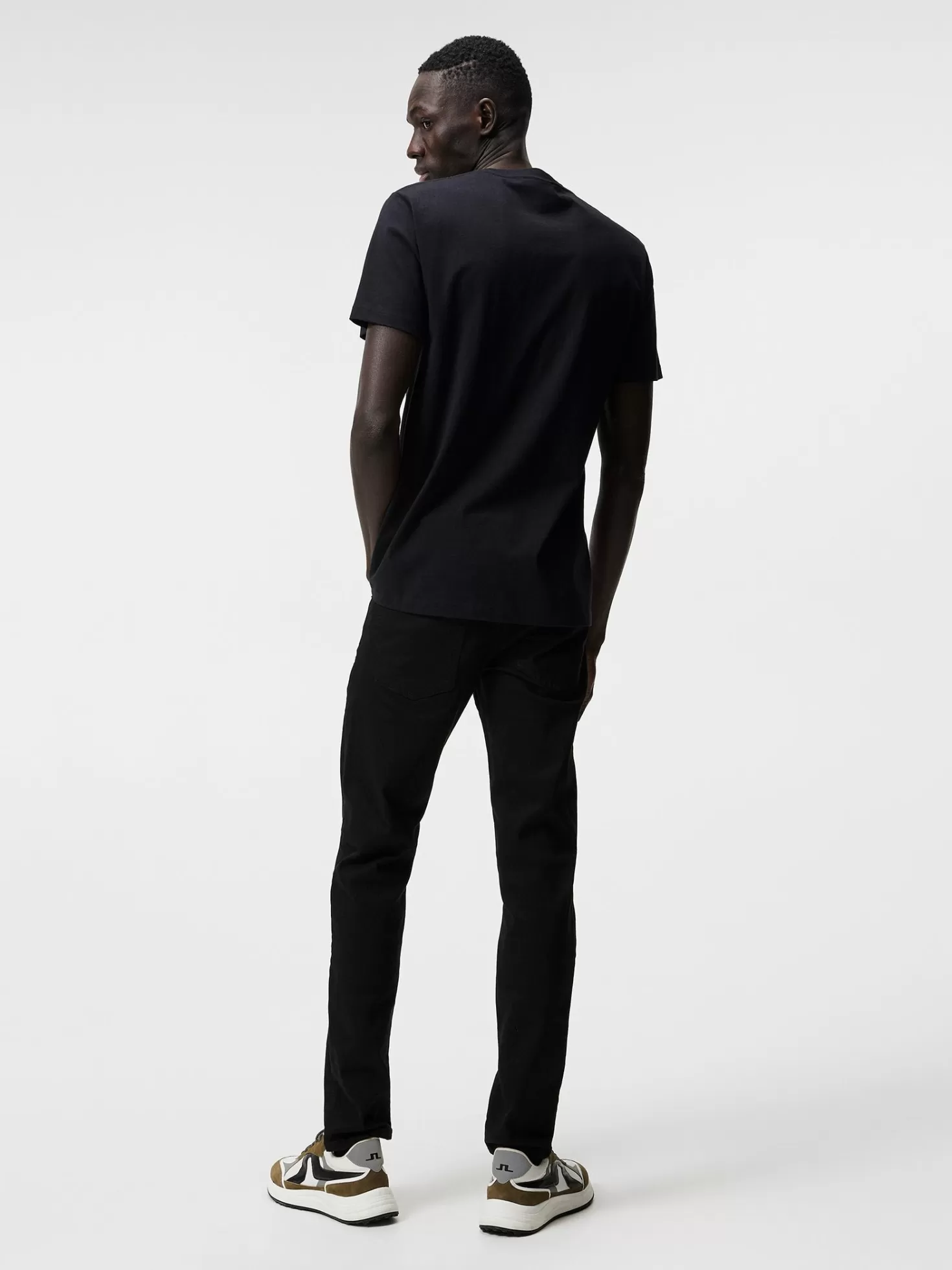J.Lindeberg Pantaloni Elasticizzati Chaze Gmd - Comodi e Versatili con Design Moderno a Prezzo Accessibile 

(：，