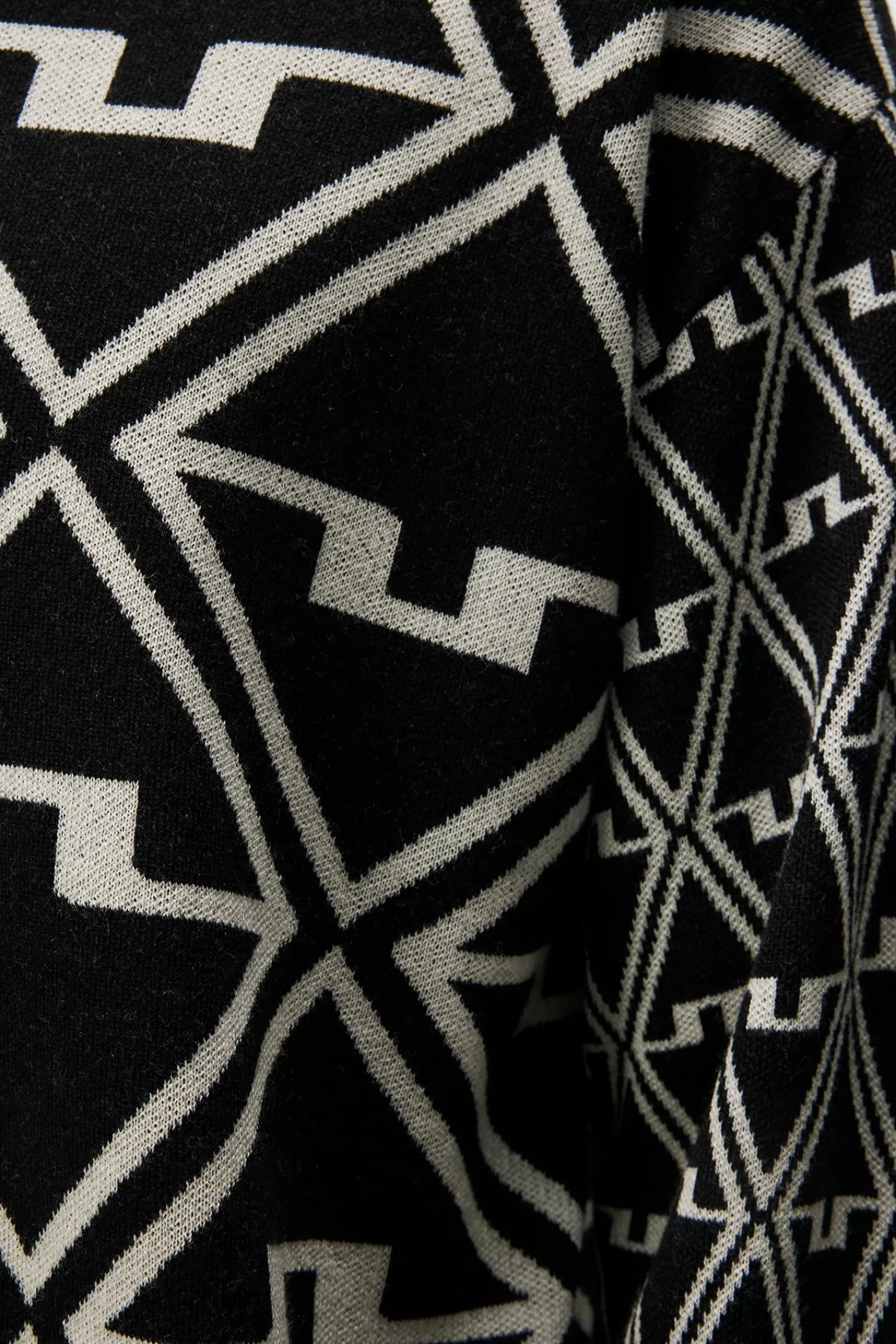 J.Lindeberg Maglione Autunno/Inverno · Trama Jacquard Premium · Design Modulare Con Fibre Naturali · Collezione Uomo Raffinato