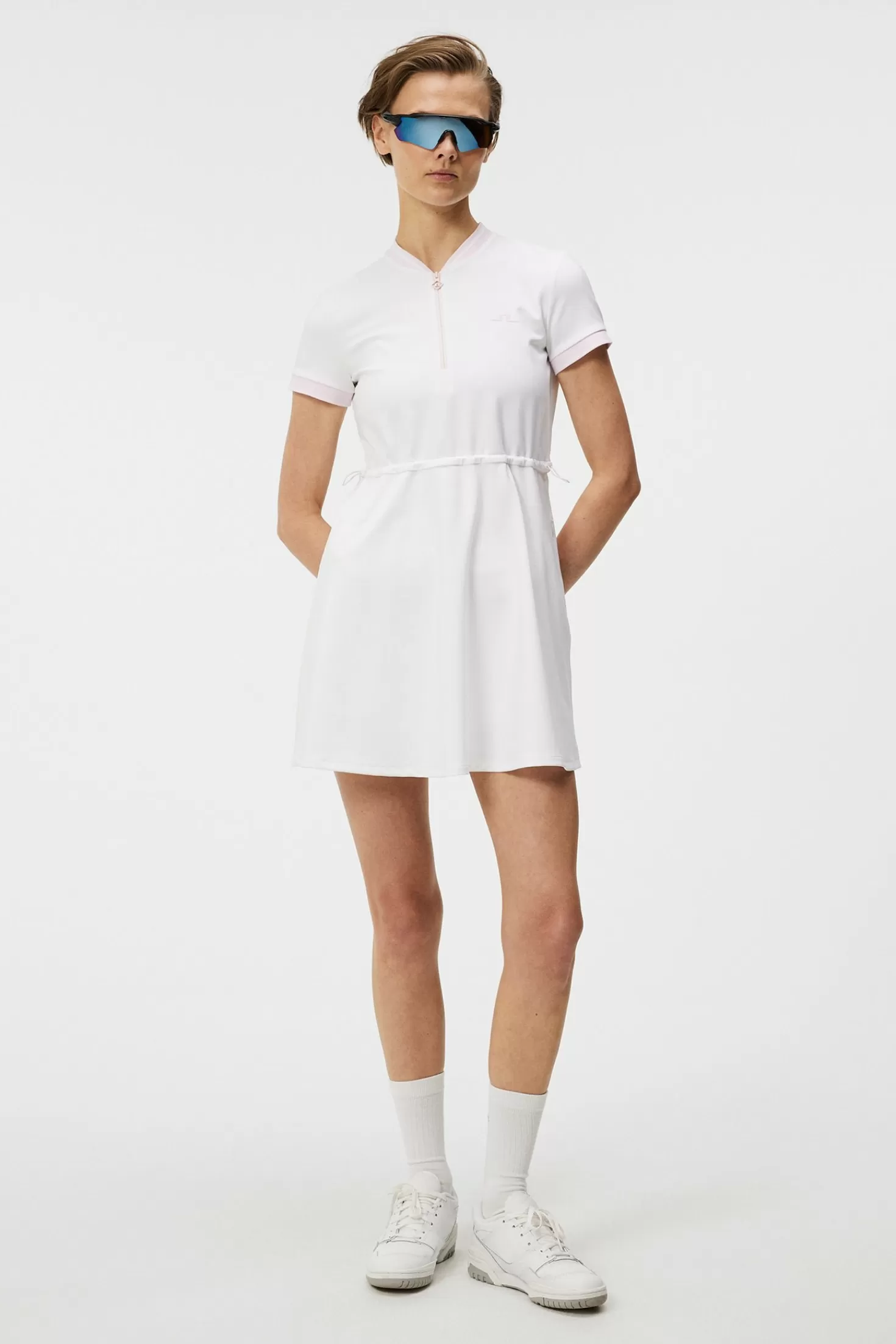 Abito Elegante Jamila con Ricami | J.Lindeberg Moda Femminile Primavera/Estivo 2024 - Vestito da Sera con Taglio Moderno