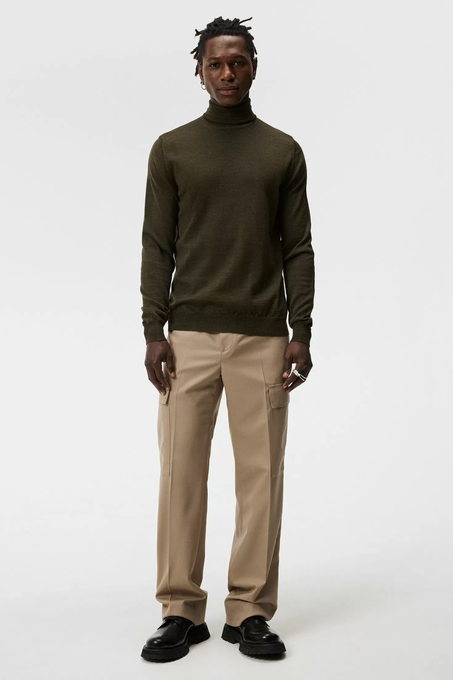 Maglione in Pura Lana Merino con Collo Alto Avvolgente - J.Lindeberg Collezione Inverno