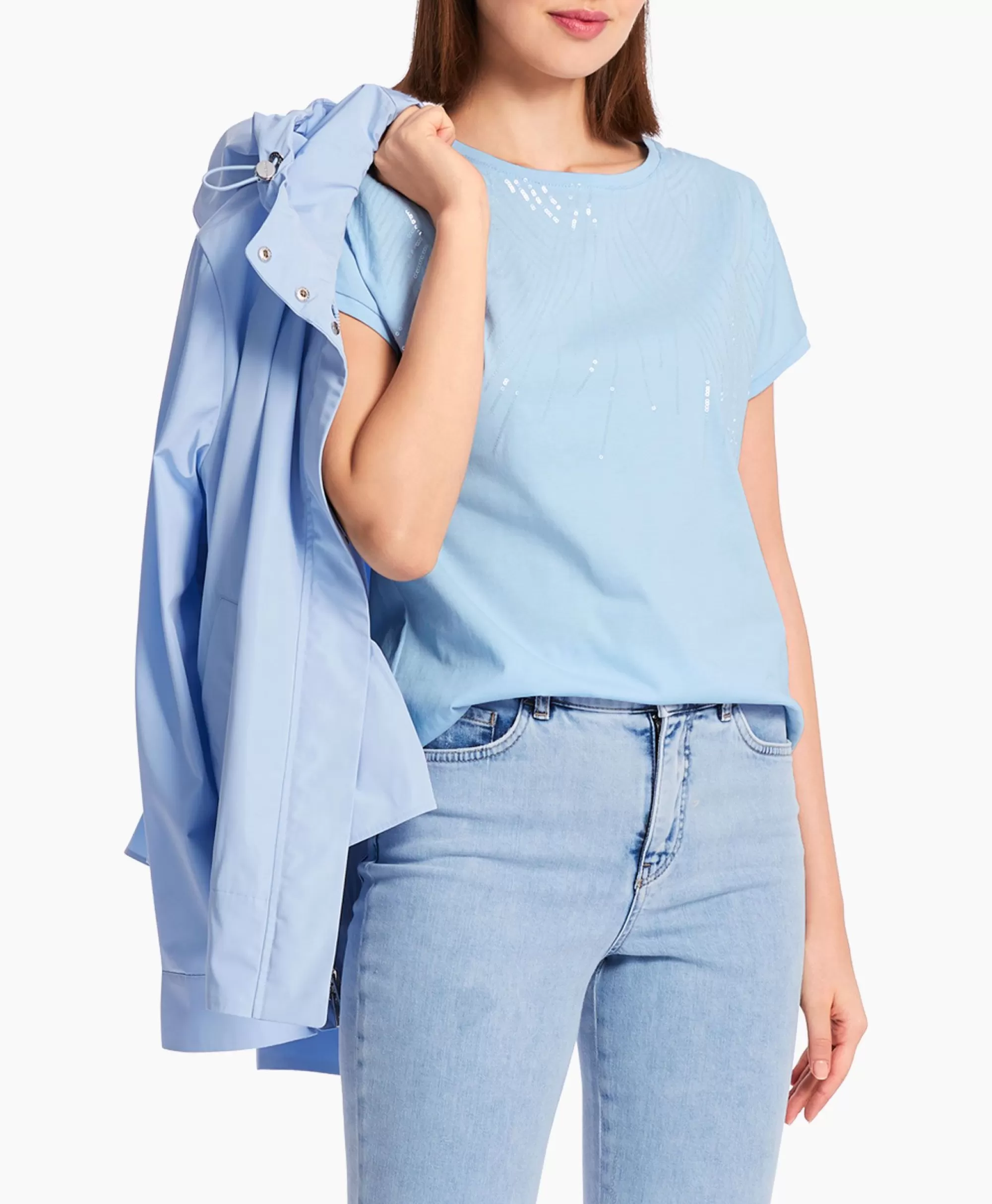 Maglietta Casual Uomo Marccain Collezione Autunno | Modello WC48.46-J36 in Azzurro Cielo, Taglio Regolare e Confezione Premium