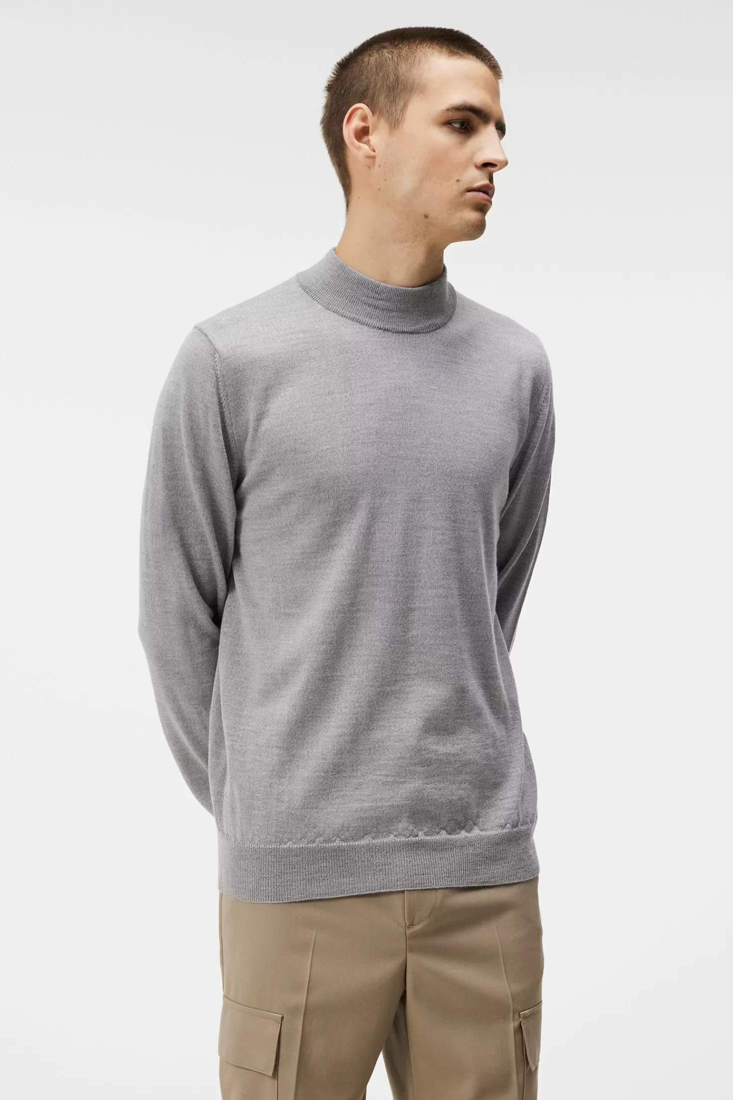 Maglione Elegante Norman in Pura Lana Merino con Dolcevita - Novità Stagionale J.Lindeberg Collection