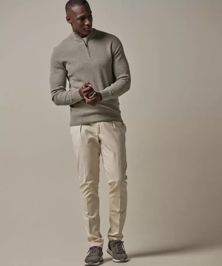 Saldi esclusivi Profuomo: Pantaloni slim in tessuto sportivo elasticizzato color crema - Vestibilità moderna e confortevole