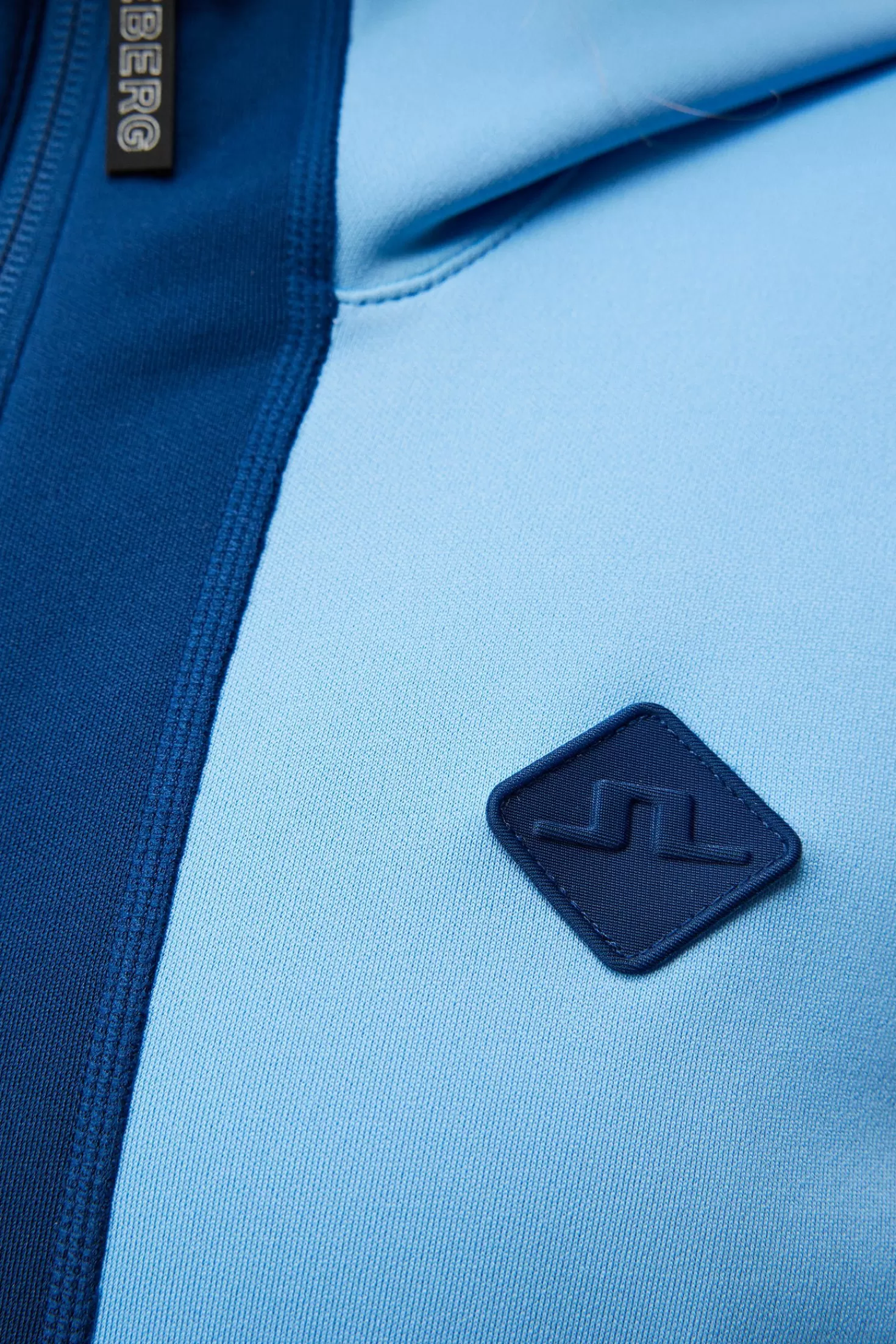 J.Lindeberg Powerline Cappuccio - Offerta Lampo Imperdibile | Ultimi Pezzi in Esaurimento!