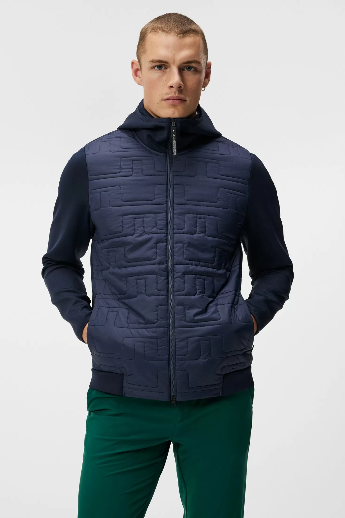 Giacca con Cappuccio Ibrida Trapuntata: Stile Moderno e Funzionalità | Collezione Online J.Lindeberg
