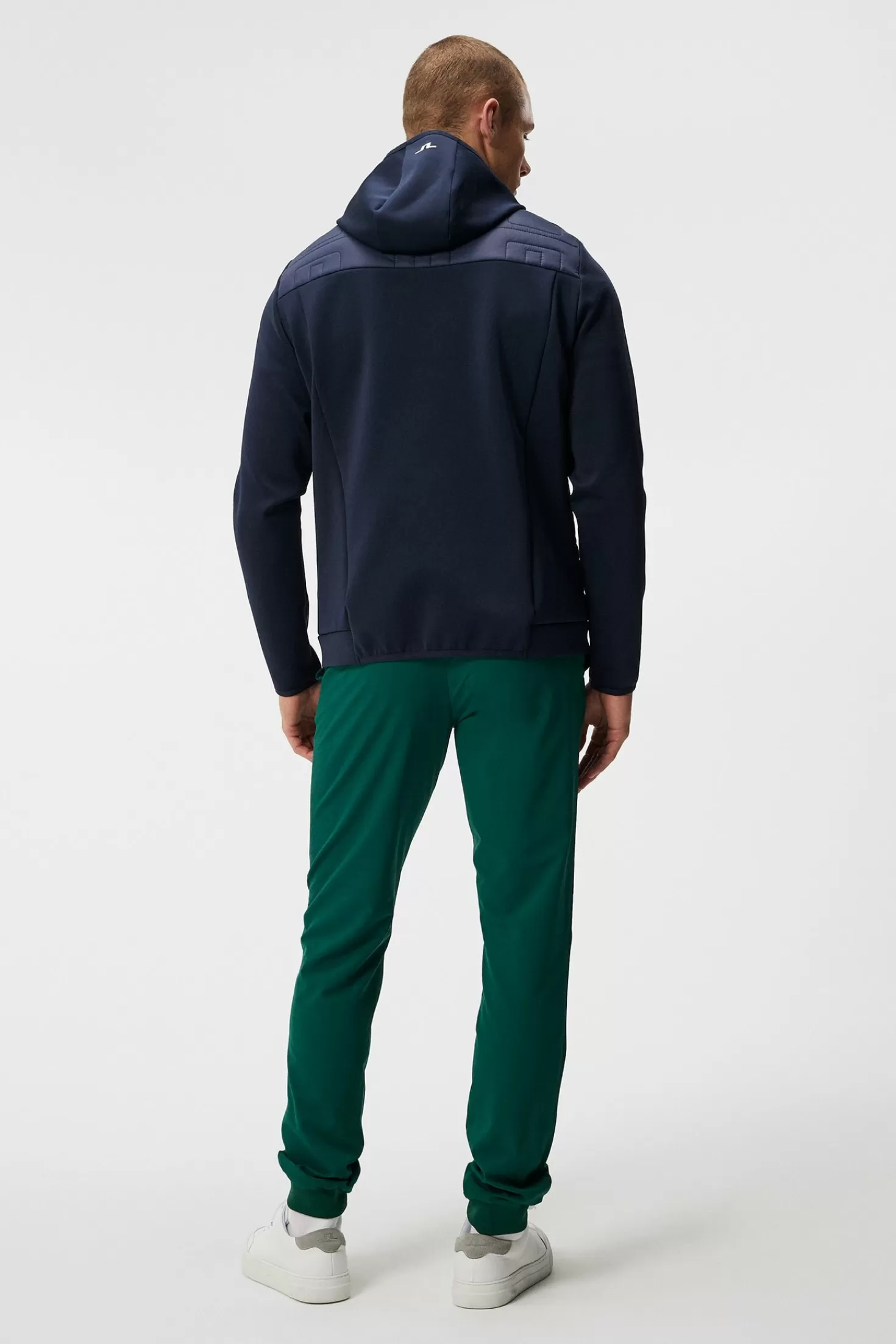 Giacca con Cappuccio Ibrida Trapuntata: Stile Moderno e Funzionalità | Collezione Online J.Lindeberg
