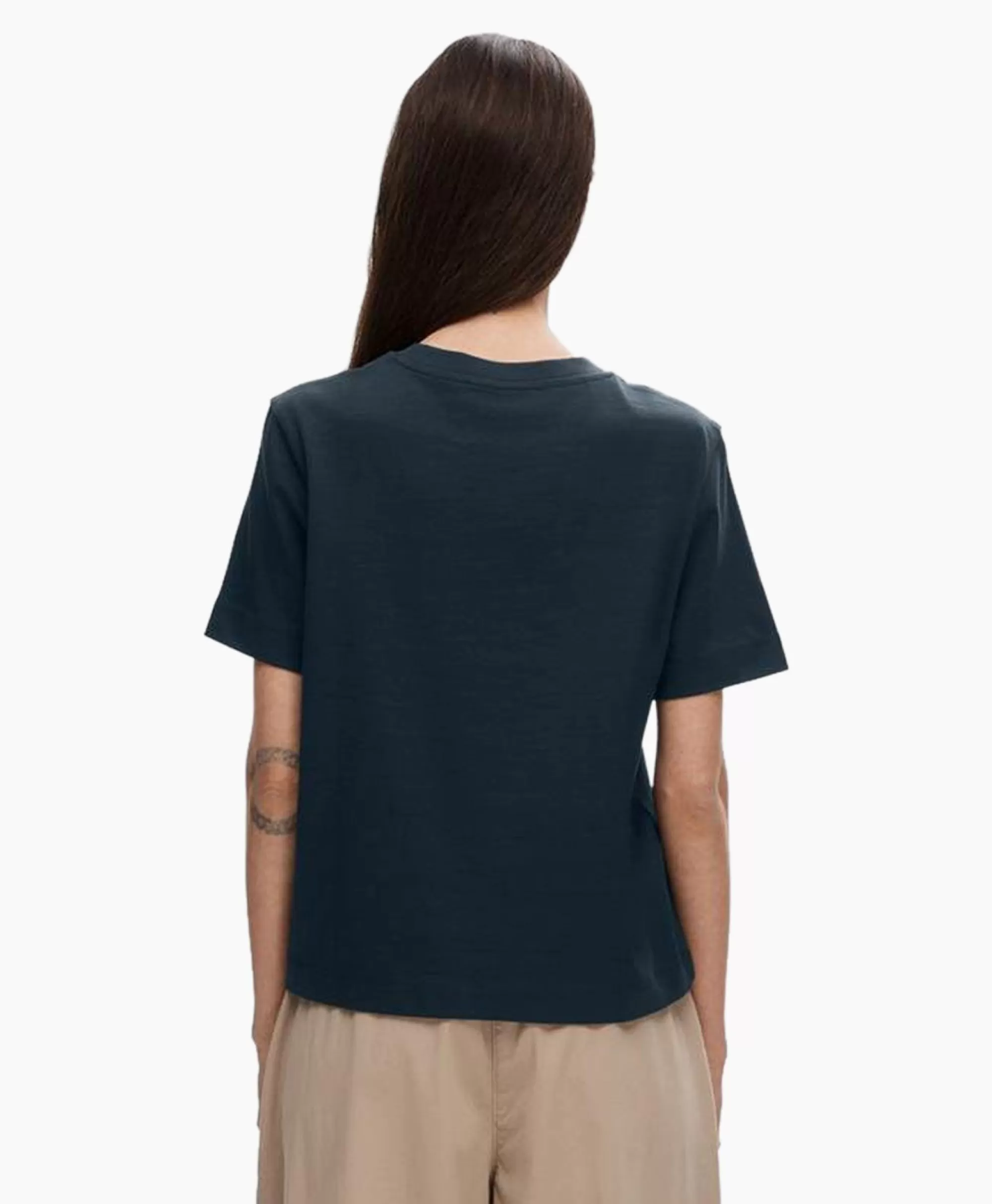 Maglietta Boxy Donna - Stile Essenziale in Blu Scuro per Look Casual e Moderno