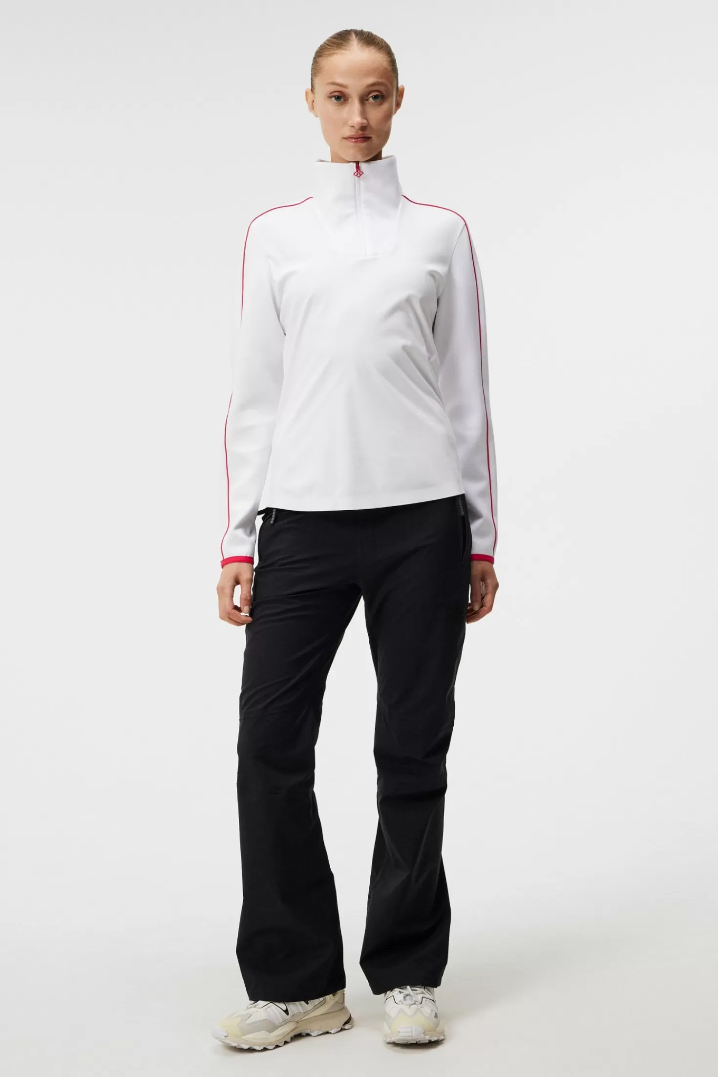 J.Lindeberg Sunnyside - Giacca Intermedia Leggera per Stagioni di Transizione | Shop Online Ufficiale

：1.，2.