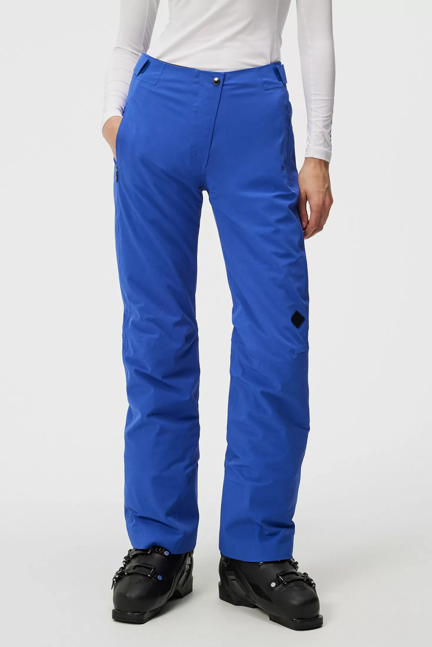 J.Lindeberg Pantalone Watson - Modello Moderno | Abbigliamento Uomo Premium nel Negozio Ufficiale

Scopri la collezione esclusiva: Pantaloni W Watson by J.Lindeberg - Design Contemporaneo per Stile Impeccabile

Pantaloni Eleganti Uomo W Watson | Collezione Autunno 2024 J.Lindeberg - Taglio Perfetto e Conforto Garantito

W Watson - Pantalone Slim Fit J.Lindeberg in Tessuto Tecnico | Abbigliamento Sportivo Elegante per Uomo