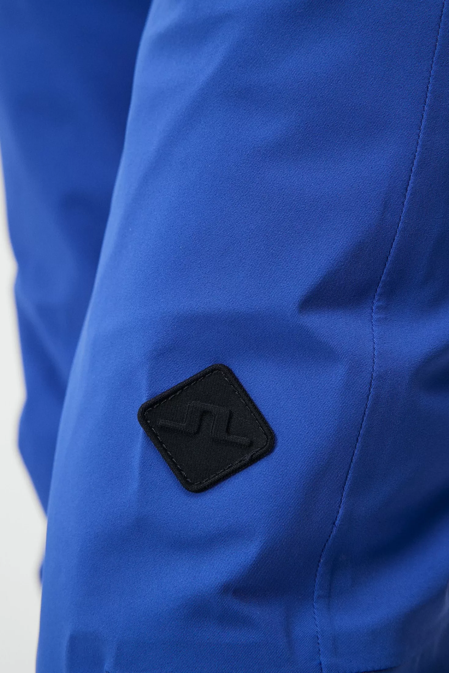 J.Lindeberg Pantalone Watson - Modello Moderno | Abbigliamento Uomo Premium nel Negozio Ufficiale

Scopri la collezione esclusiva: Pantaloni W Watson by J.Lindeberg - Design Contemporaneo per Stile Impeccabile

Pantaloni Eleganti Uomo W Watson | Collezione Autunno 2024 J.Lindeberg - Taglio Perfetto e Conforto Garantito

W Watson - Pantalone Slim Fit J.Lindeberg in Tessuto Tecnico | Abbigliamento Sportivo Elegante per Uomo